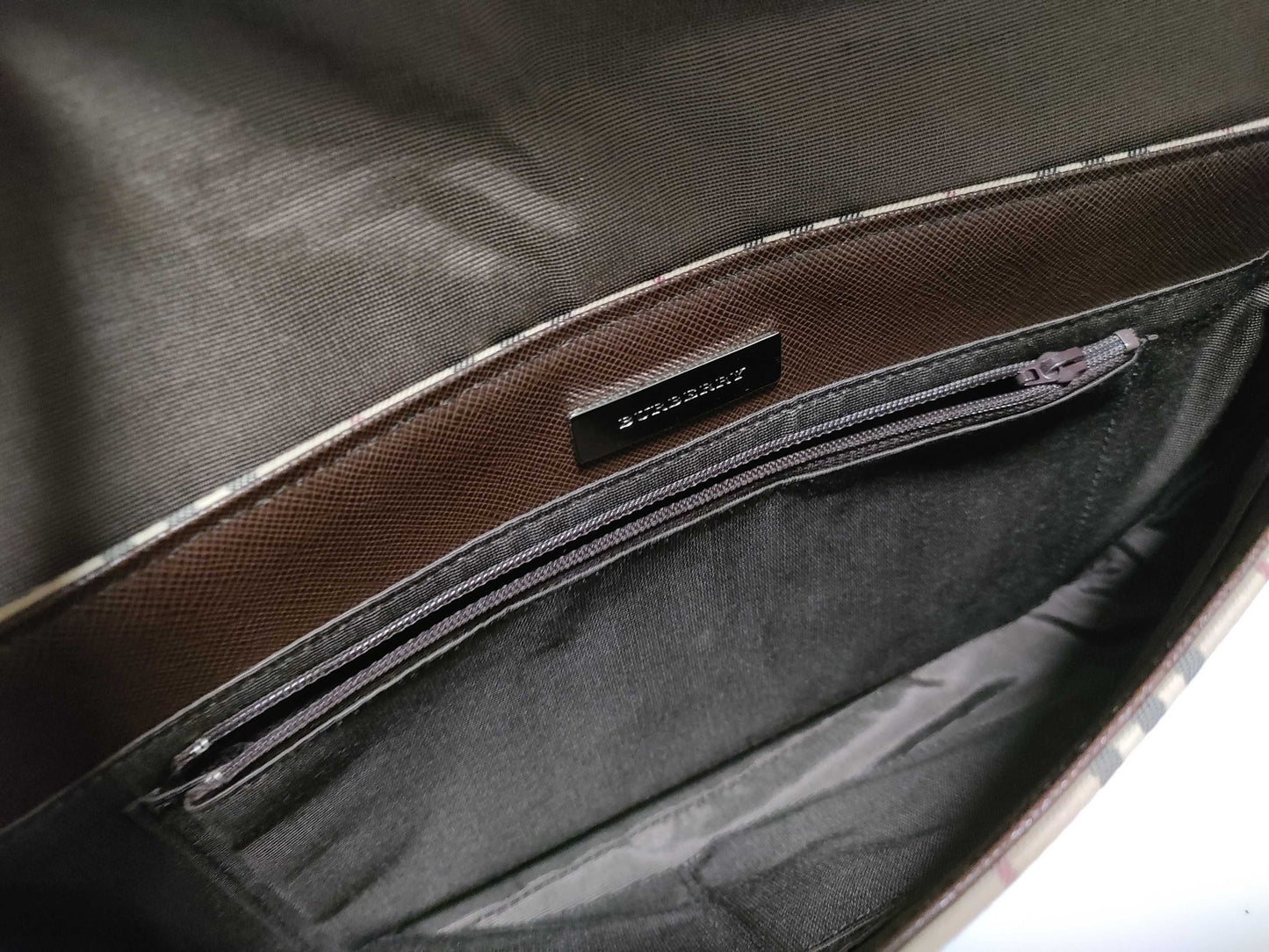 BURBERRY semi-shoulder beige checked shoulder bag