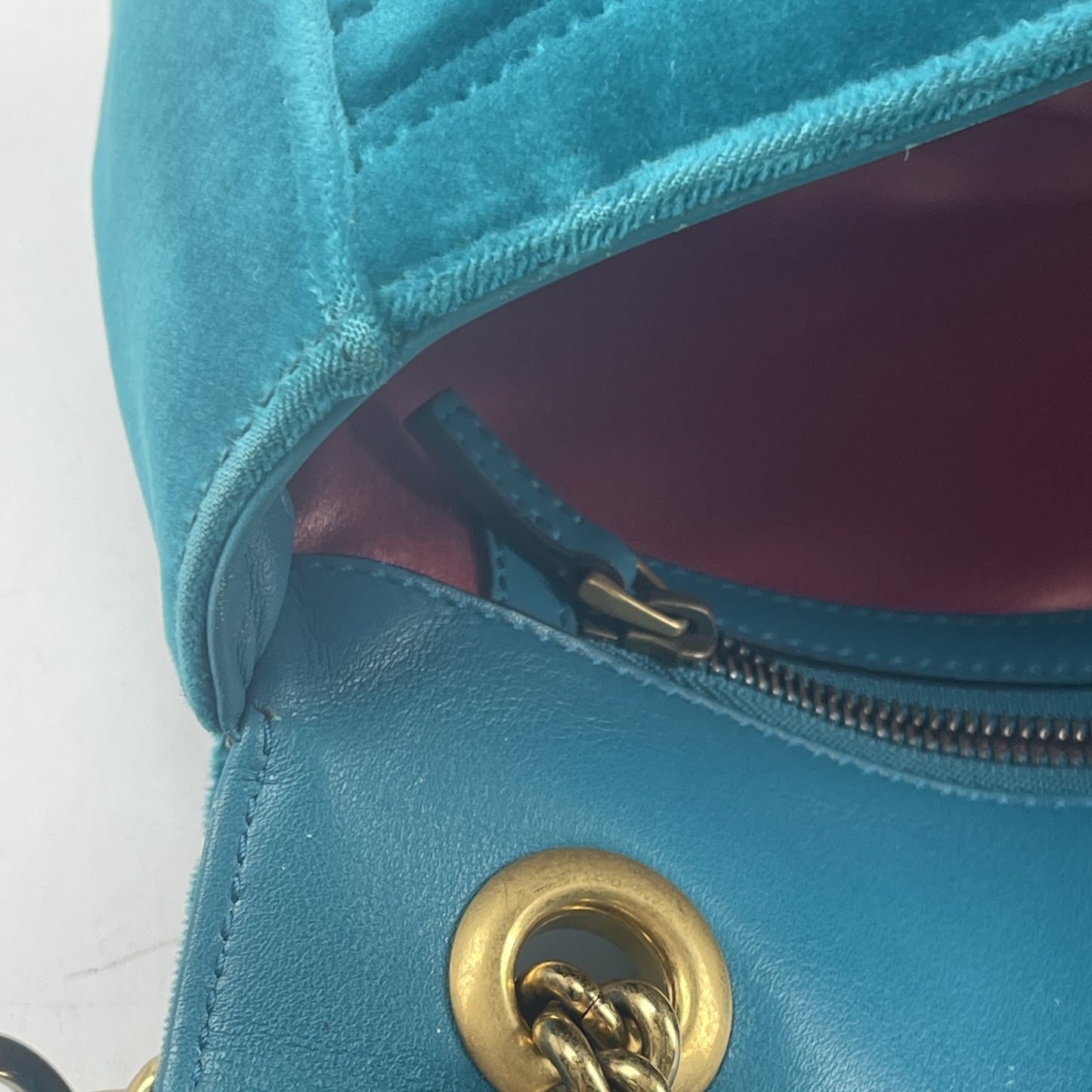 GUCCI GG Marmont Velour Chain Shoulder Bag