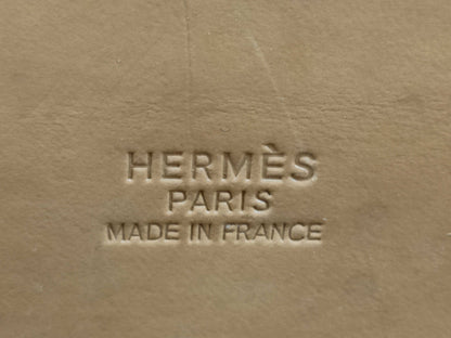HERMES White Bass GM Handbag, Brown, D Stamp