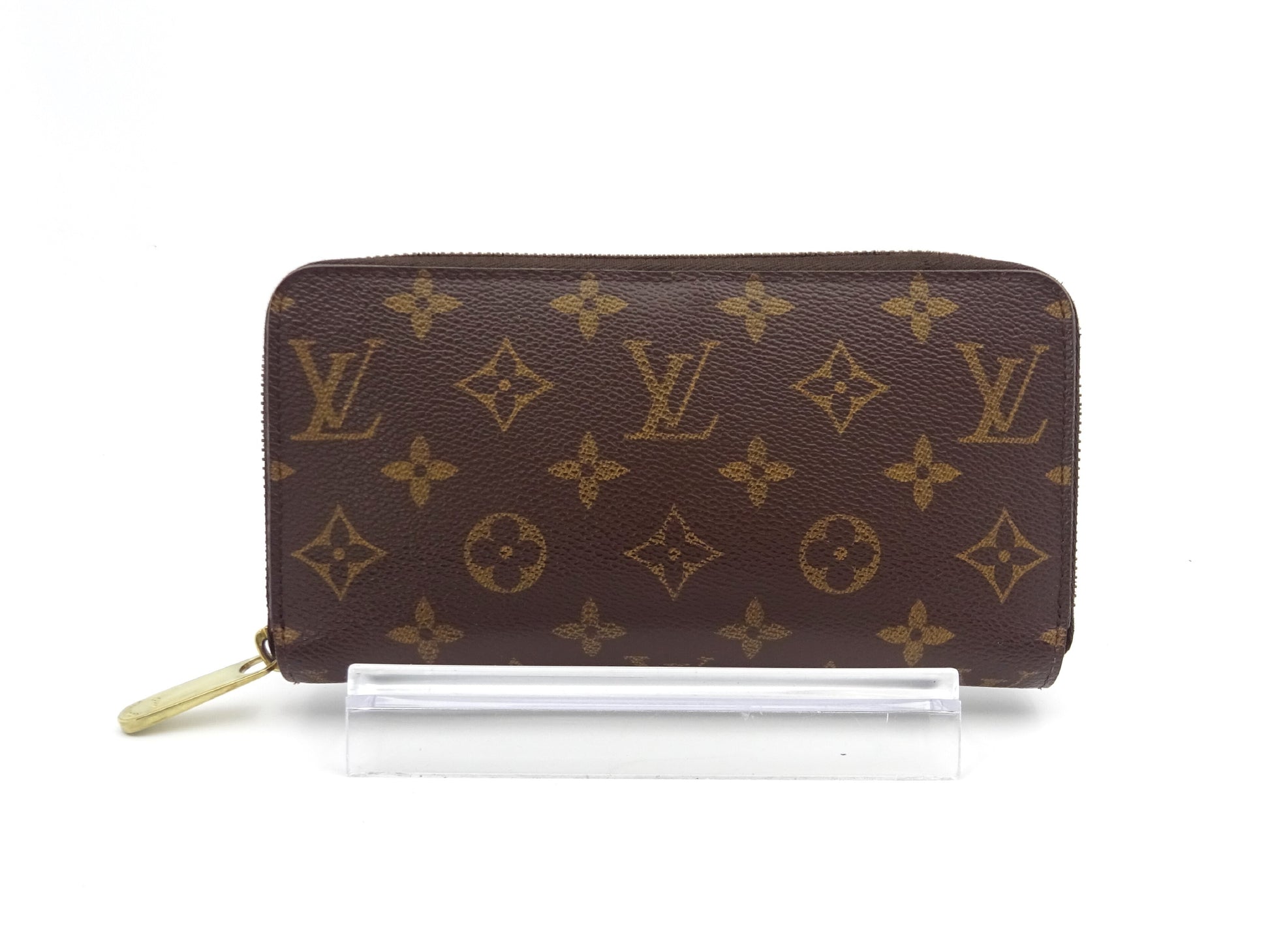 LOUIS VUITTON Monogram Zippy Wallet