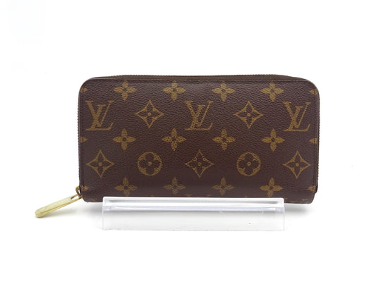 LOUIS VUITTON Monogram Zippy Wallet