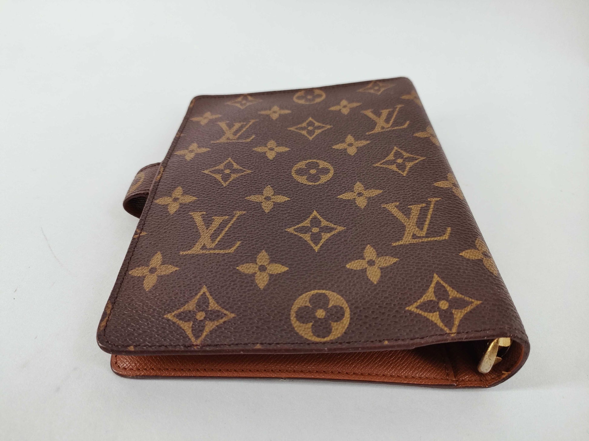 LOUIS VUITTON Agenda MM Notebook Cover