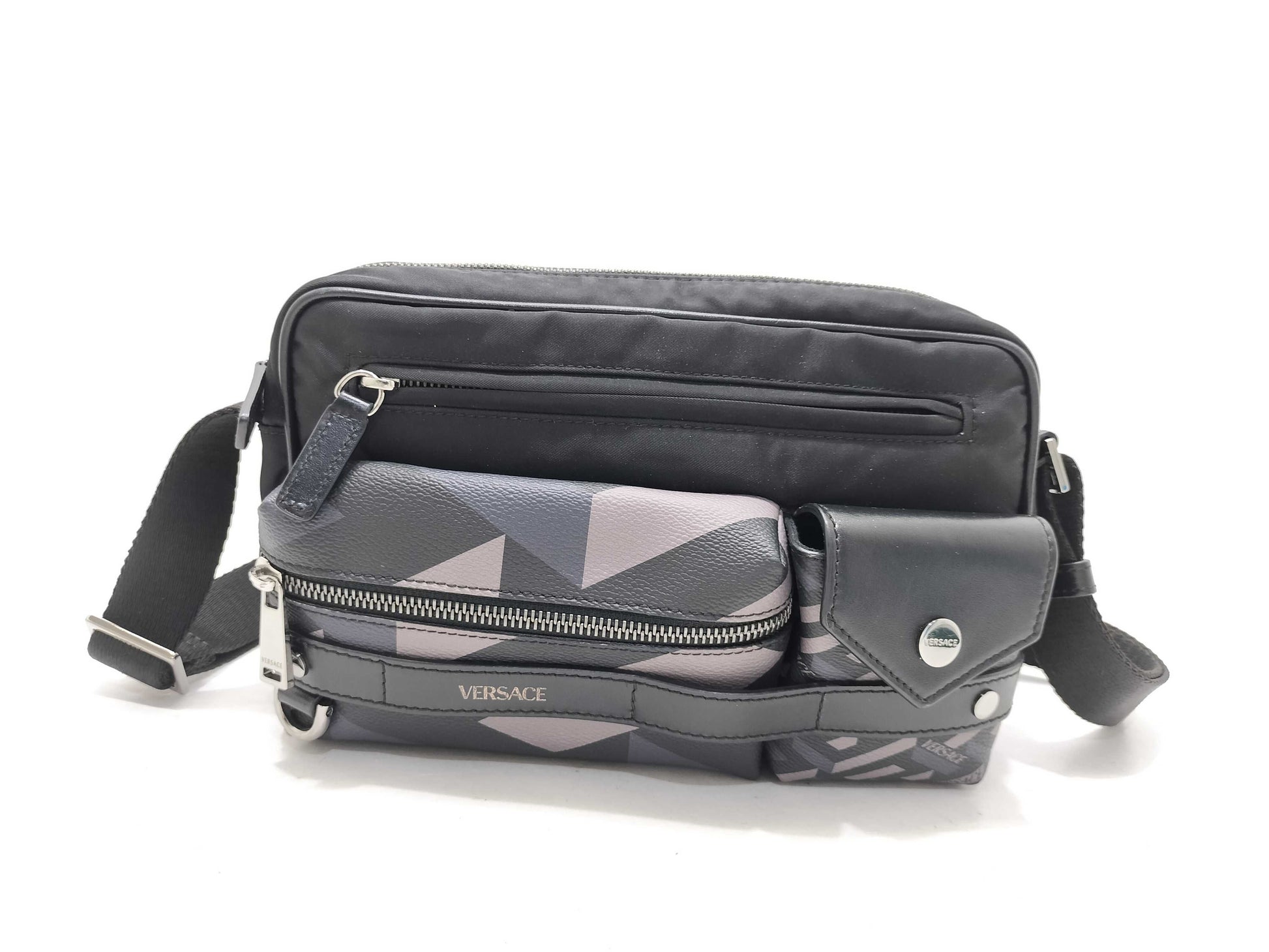 VERSACE ID - Versace Leather/Nylon Greca Signature Messenger Bag, Black, 25 cm, Shoulder Bag