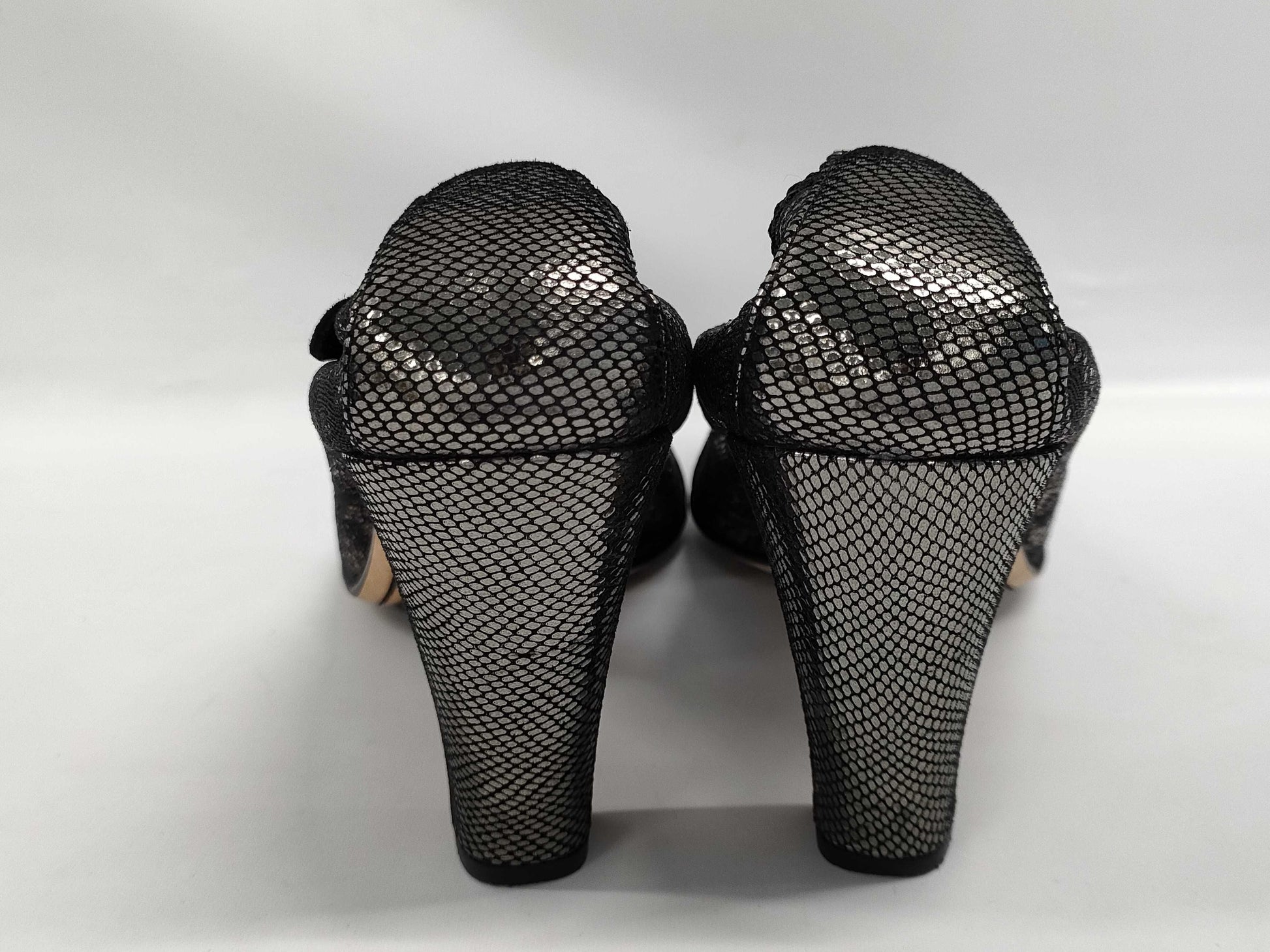 CHANEL CHANEL shoes size 37 pumps