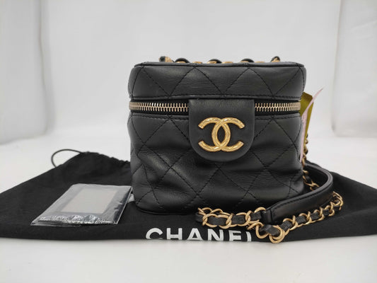 CHANEL Matelasse Chain Vanity Lamb G Hardware Black CPX8P2AH Handbag