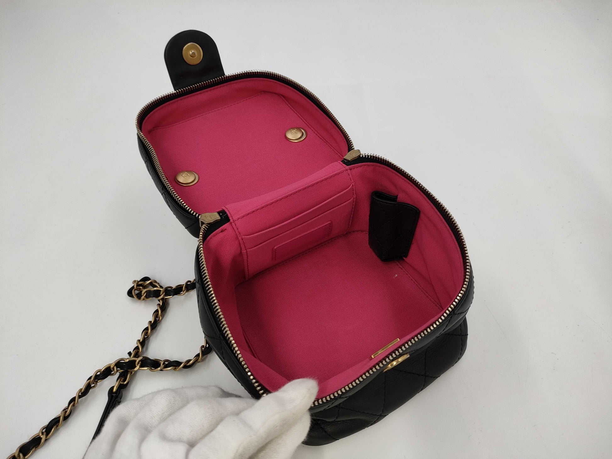 CHANEL Matelasse Chain Vanity Lamb G Hardware Black CPX8P2AH Handbag