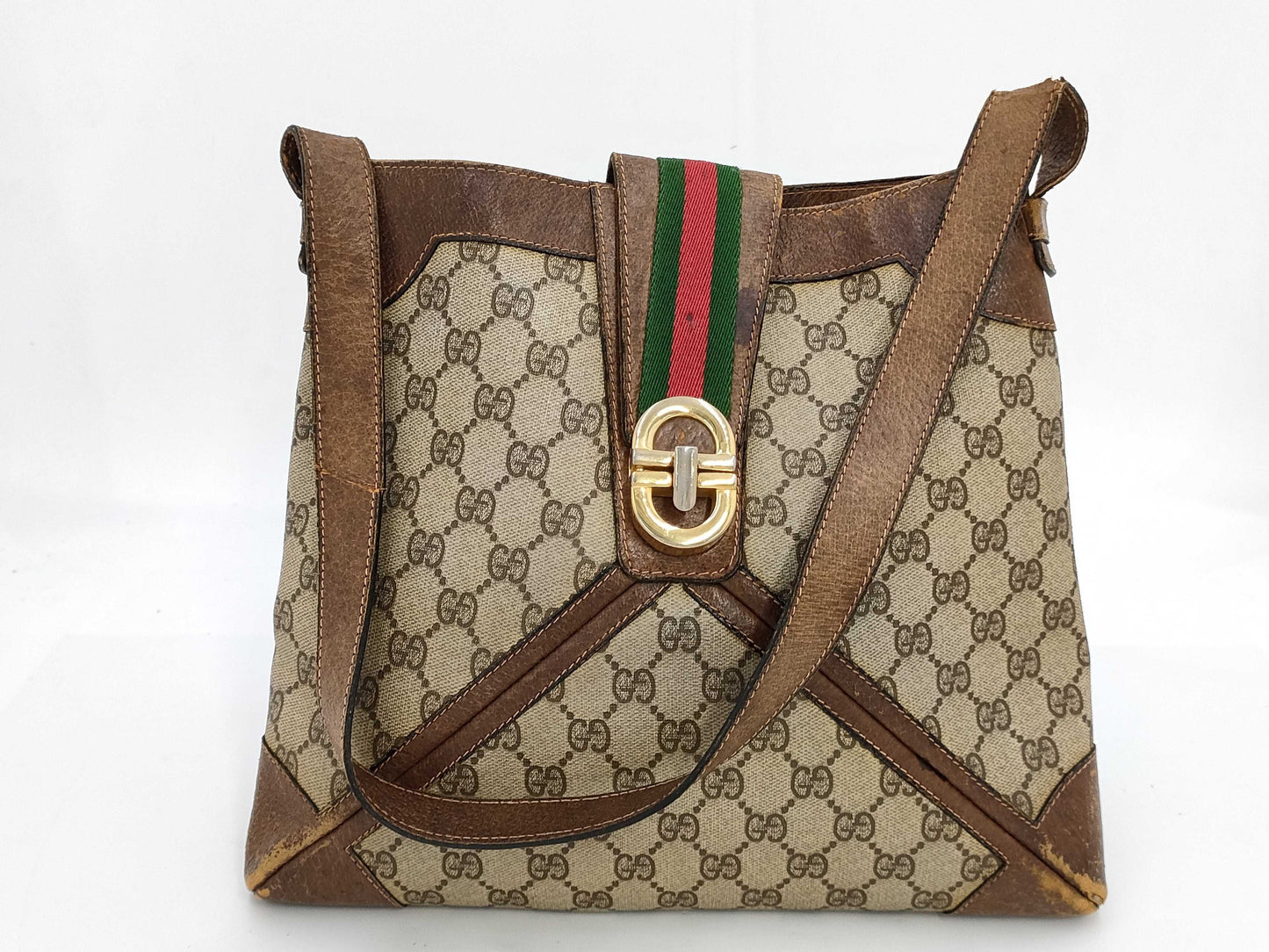GUCCI GG Supreme Sherry Shoulder Bag