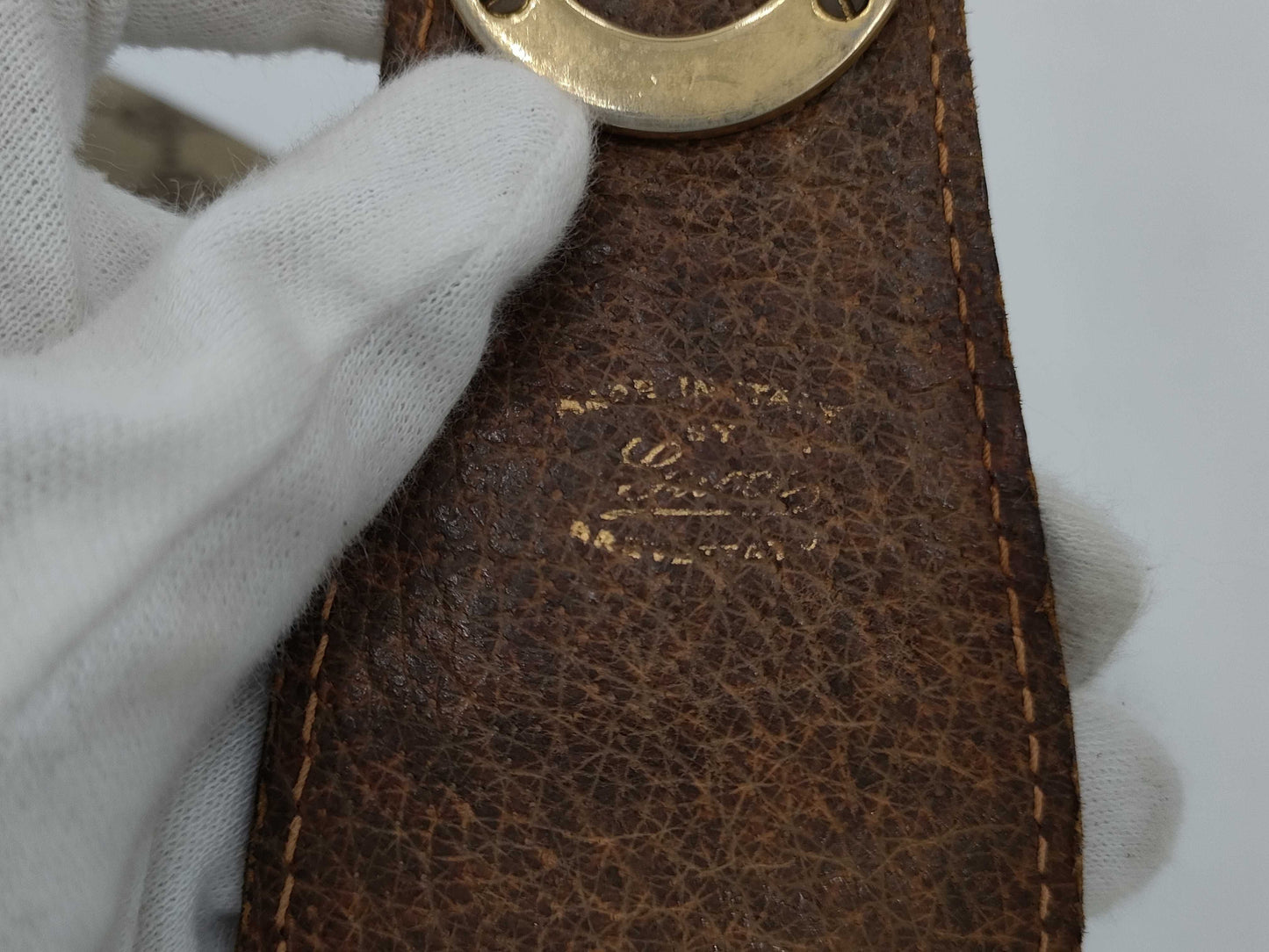 GUCCI GG Supreme Sherry Shoulder Bag