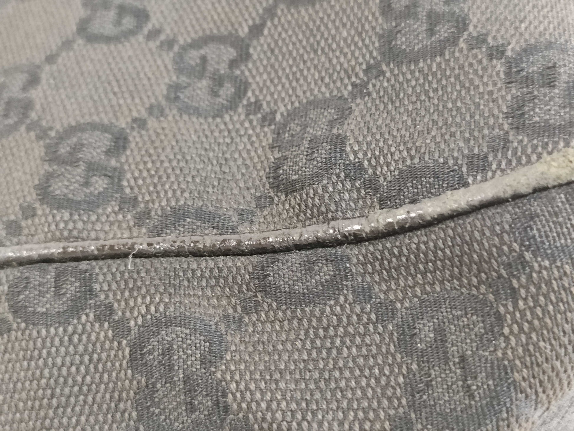 GUCCI GG Canvas Tote Bag