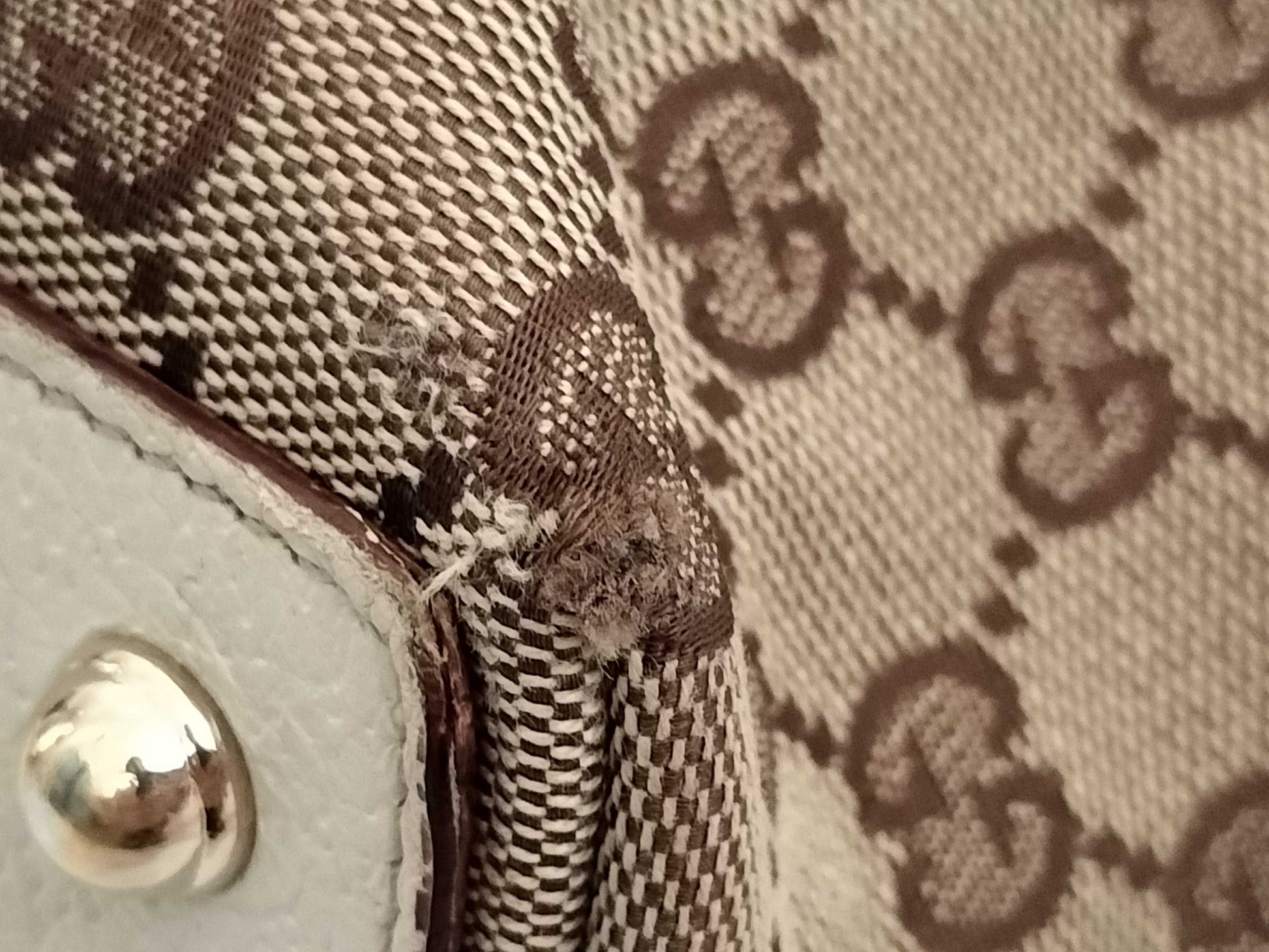 GUCCI GG Canvas Tote Bag