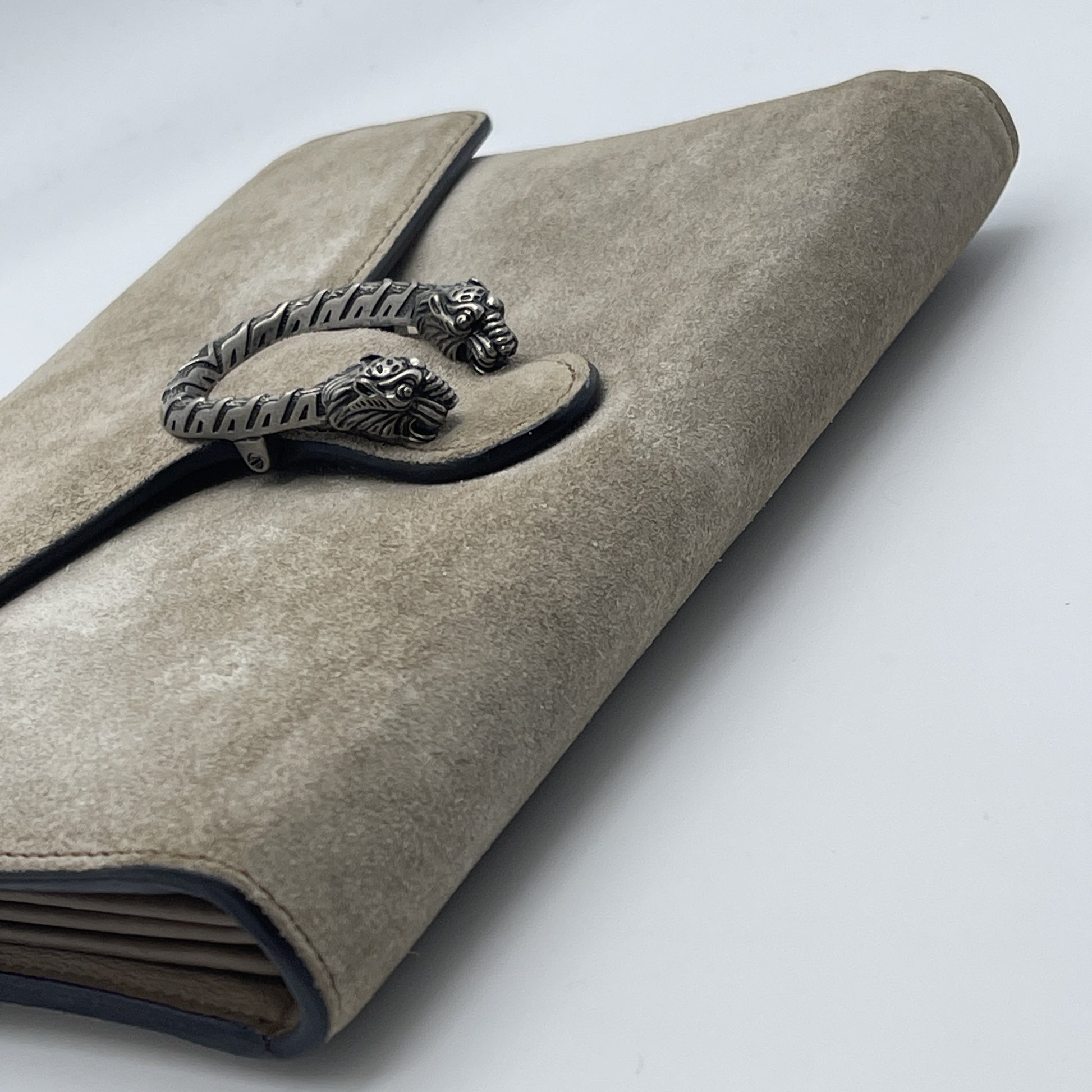 GUCCI Suede Dionysus Chain Shoulder Bag