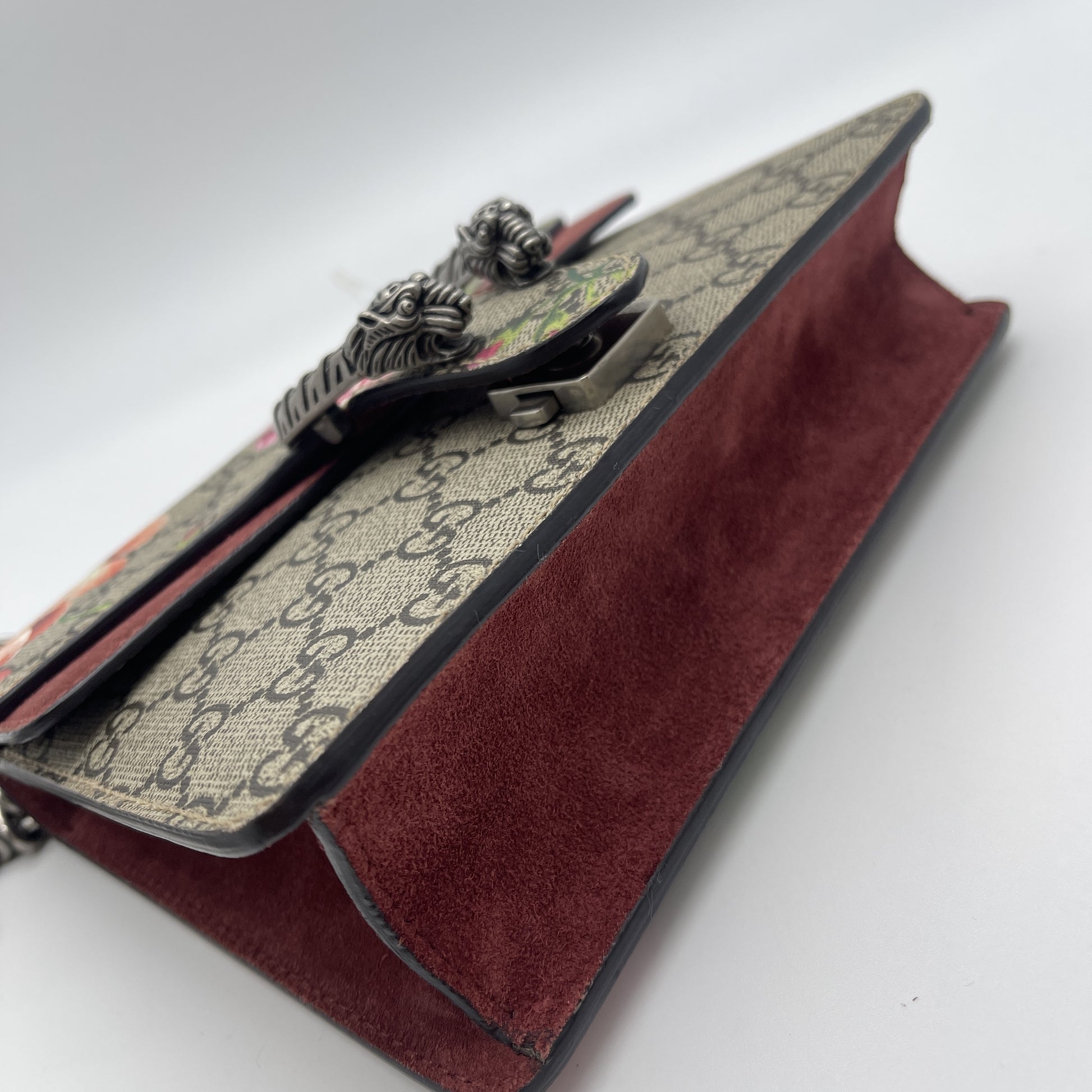 GUCCI GG Supreme Floral Dionysus Chain Shoulder Bag