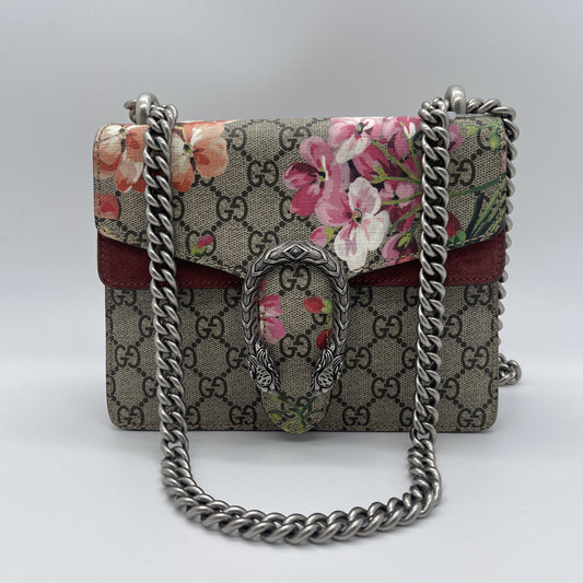 GUCCI GG Supreme Floral Dionysus Chain Shoulder Bag