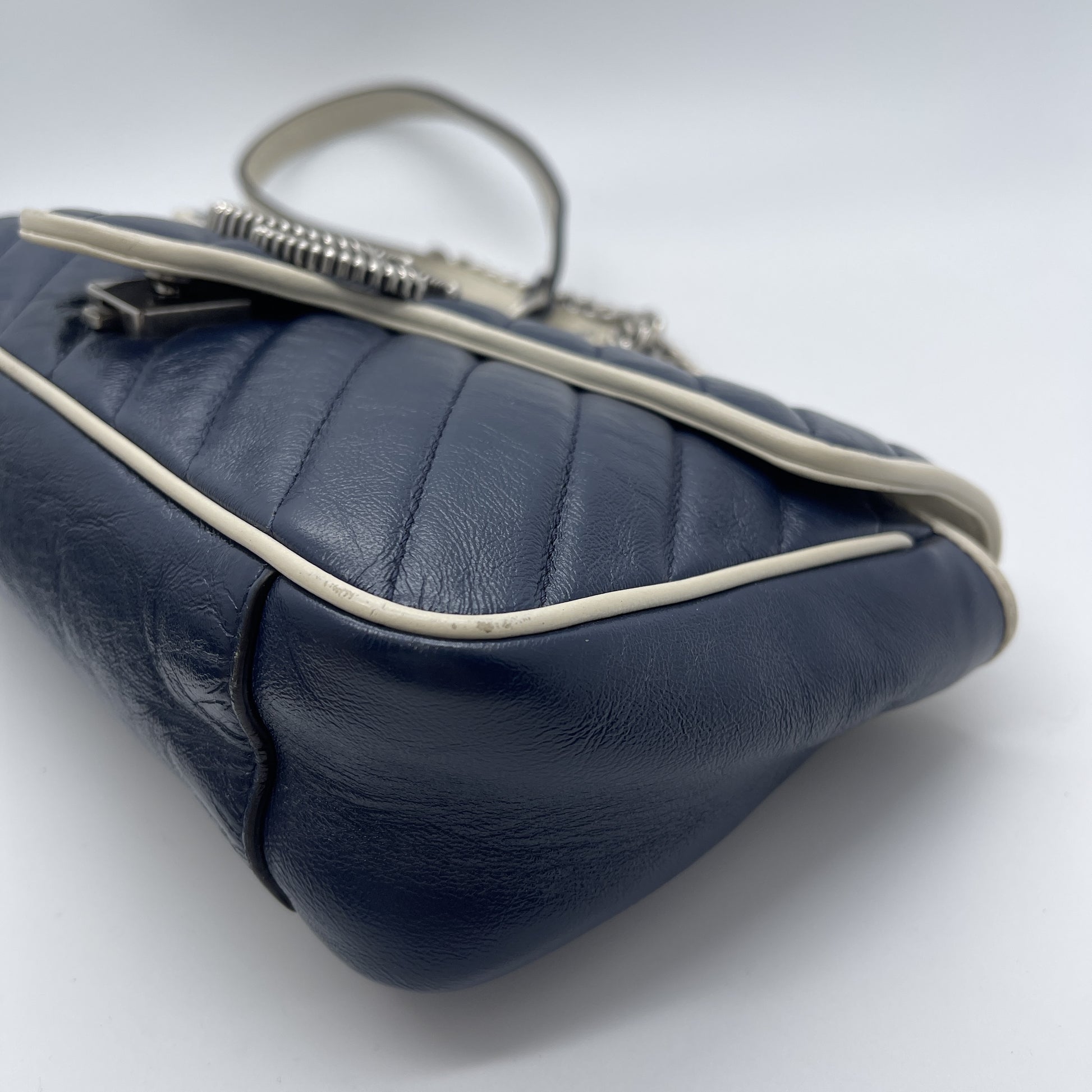 GUCCI Gucci Marmont Chain Shoulder Bag