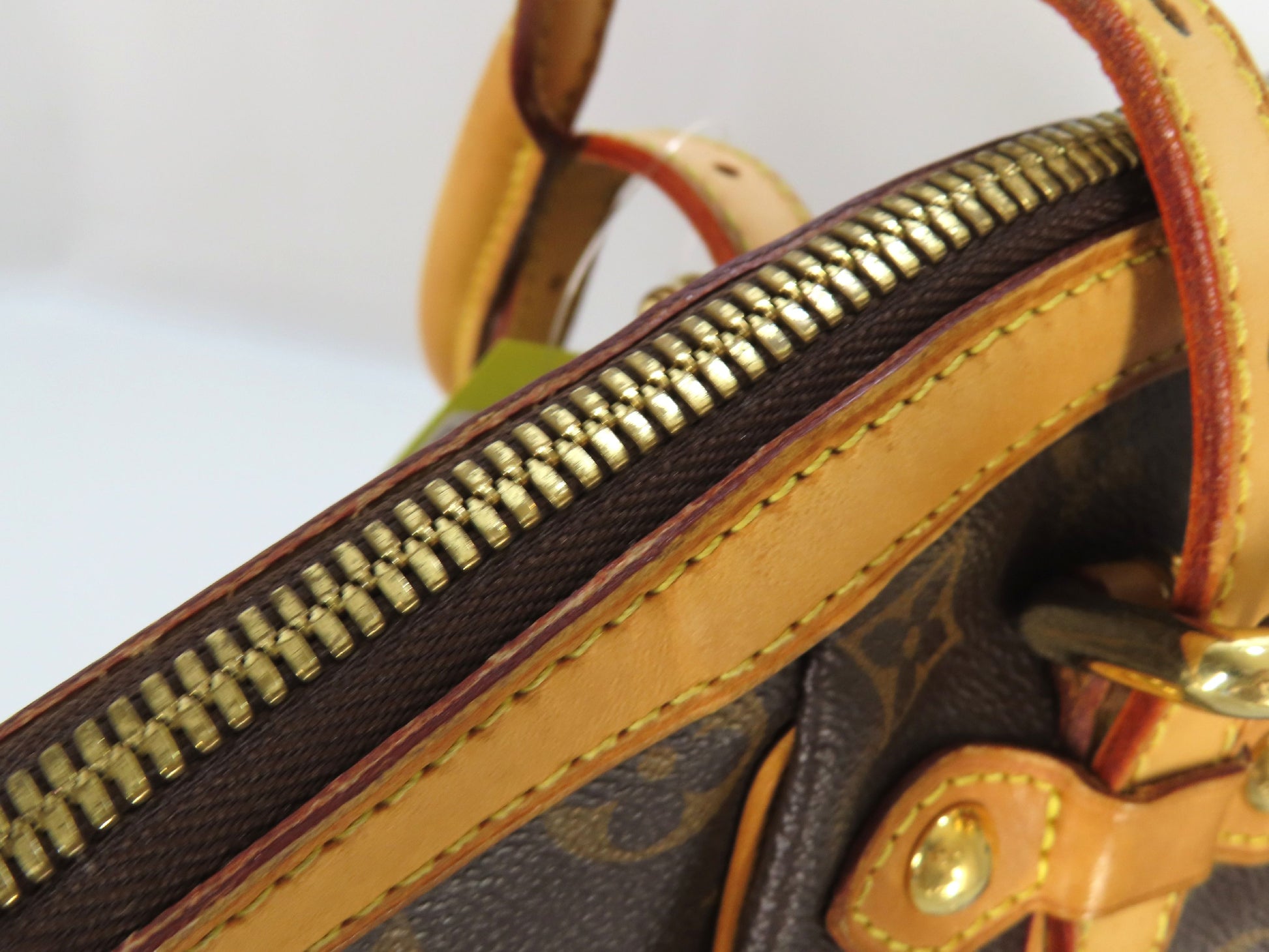 LOUIS VUITTON Monogram Tivoli GM M40144 MB0161 Shoulder Bag