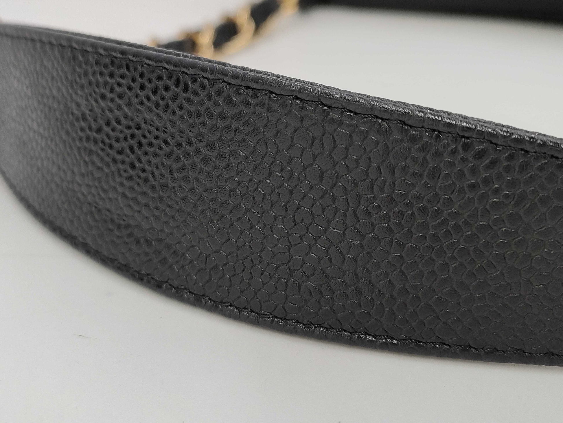 CHANEL Crescent Moon One-Shoulder Caviar Black GP Shoulder Bag