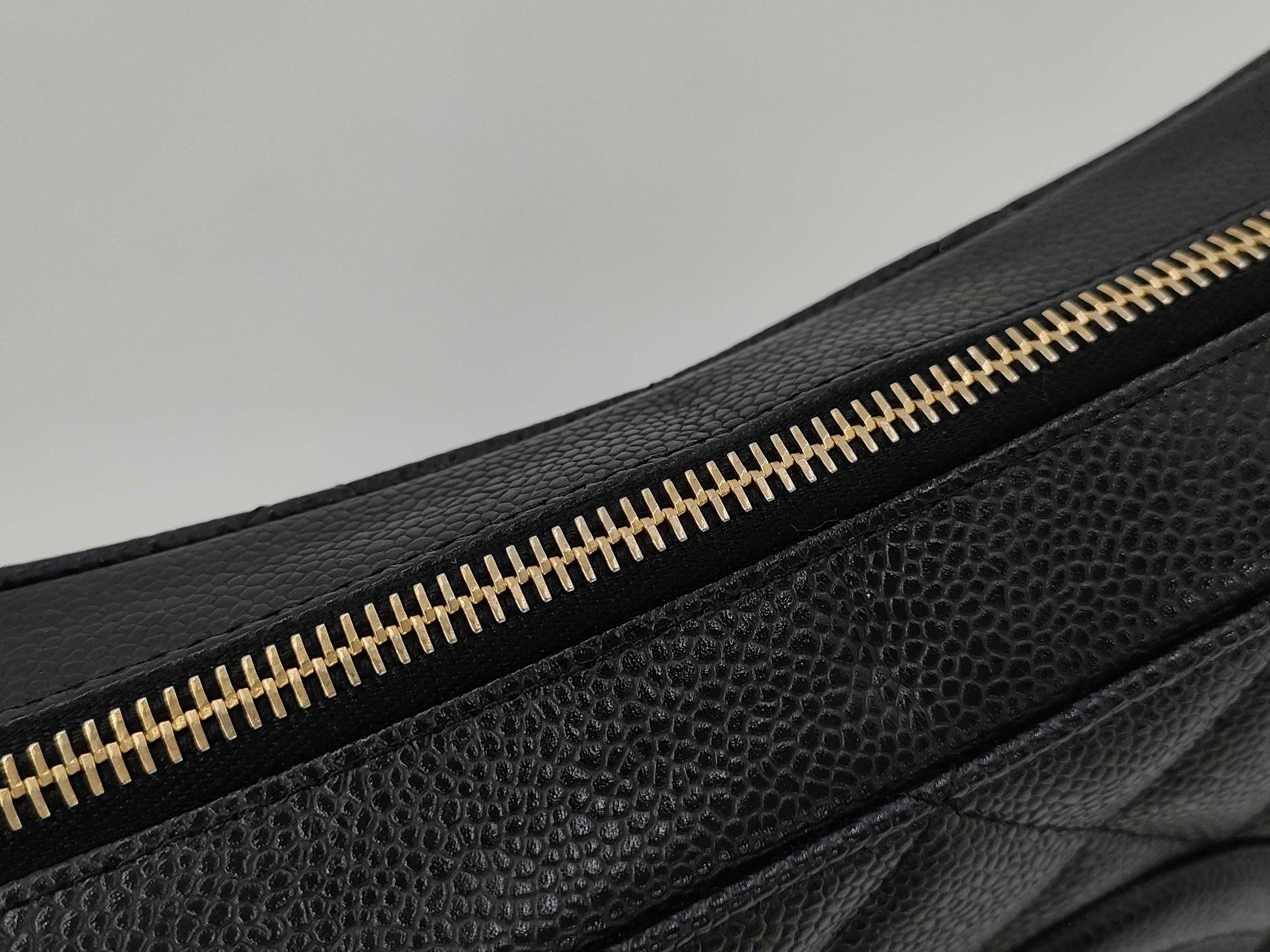 CHANEL Crescent Moon One-Shoulder Caviar Black GP Shoulder Bag