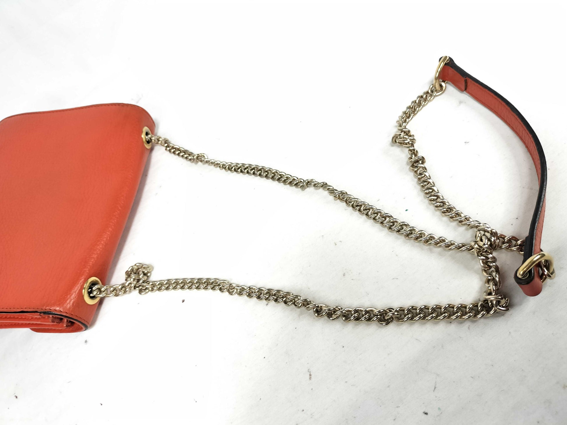 GUCCI Interlocking G Leather Chain Shoulder Bag