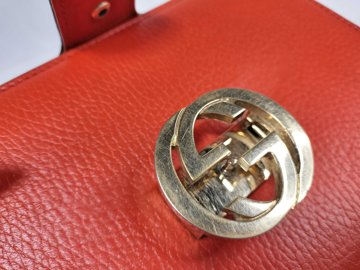 GUCCI Interlocking G Leather Chain Shoulder Bag