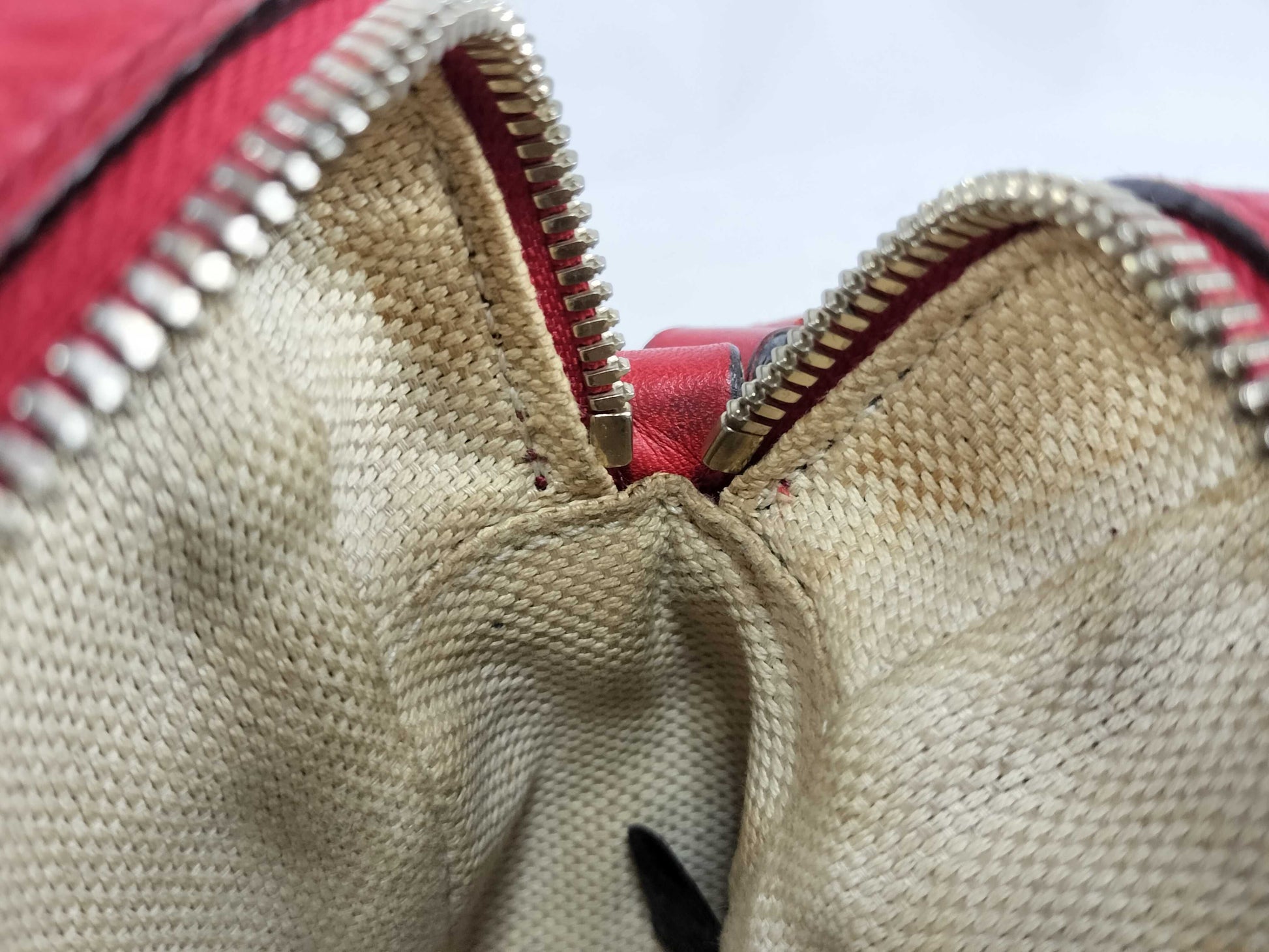 GUCCI Soho Camera Bag with Fringe Shoulder Bag