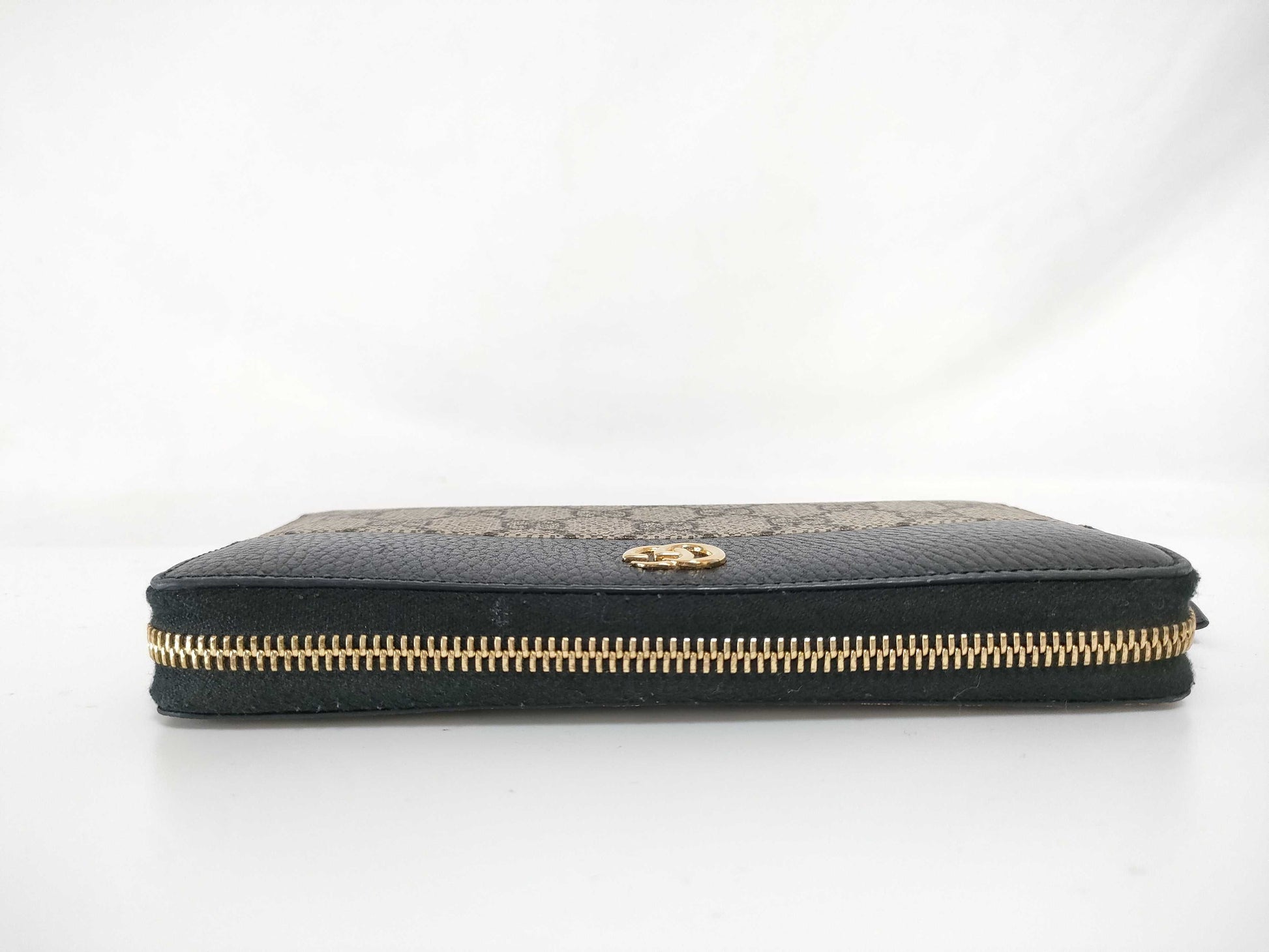 GUCCI GG Supreme Round Zip Long Wallet GG Supreme 456117 Wallet