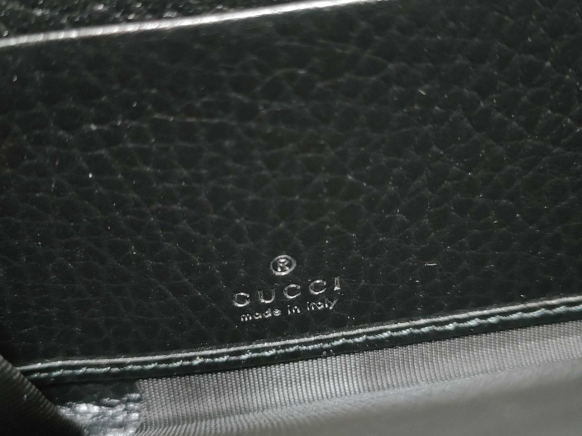 GUCCI GG Supreme Round Zip Long Wallet GG Supreme 456117 Wallet