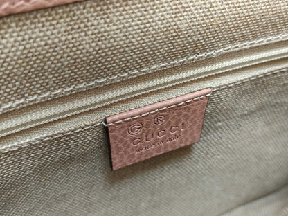 GUCCI 510302 Pink Shoulder Bag