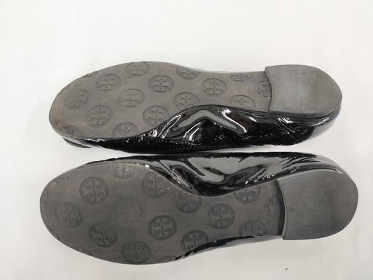 Tory Burch handbag size 5 pumps
