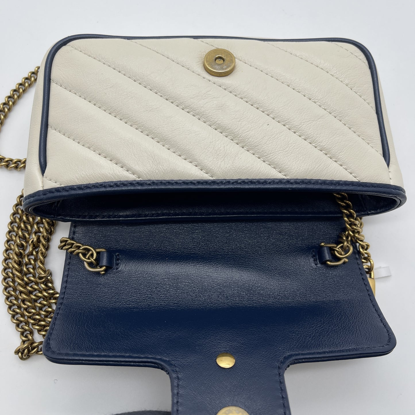 GUCCI GG Marmont Chain Shoulder Bag