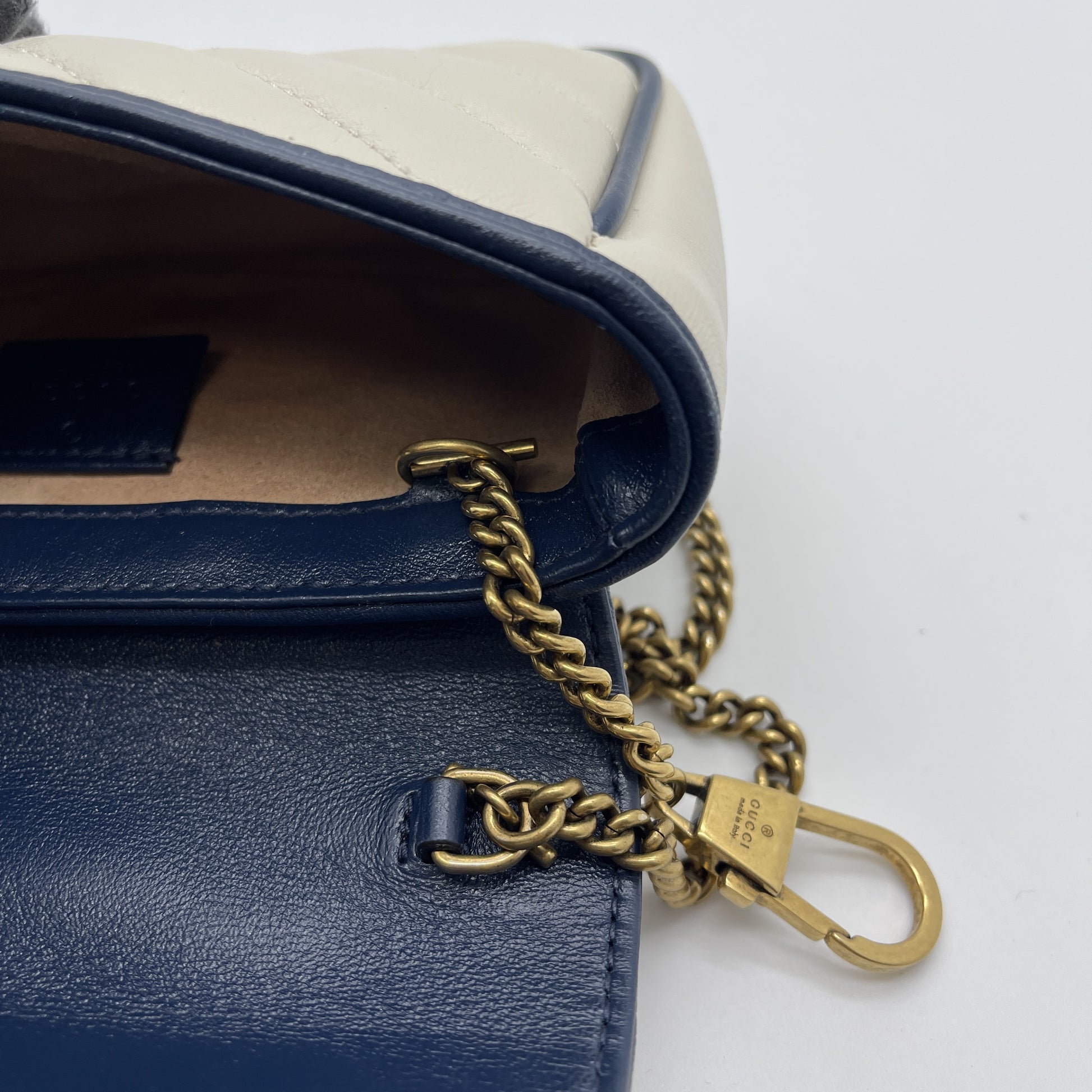 GUCCI GG Marmont Chain Shoulder Bag