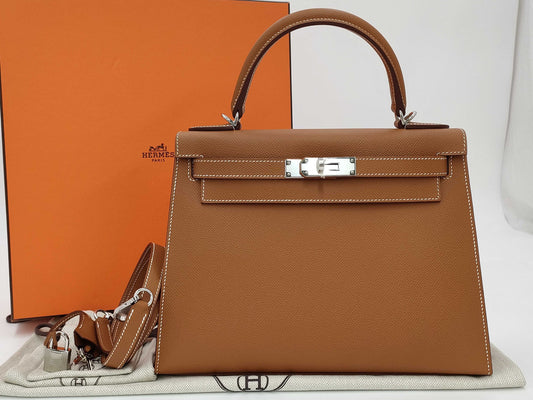 HERMES Kelly 28 Epsom Gold with Silver Hardware and Silver-Tone W Stamp