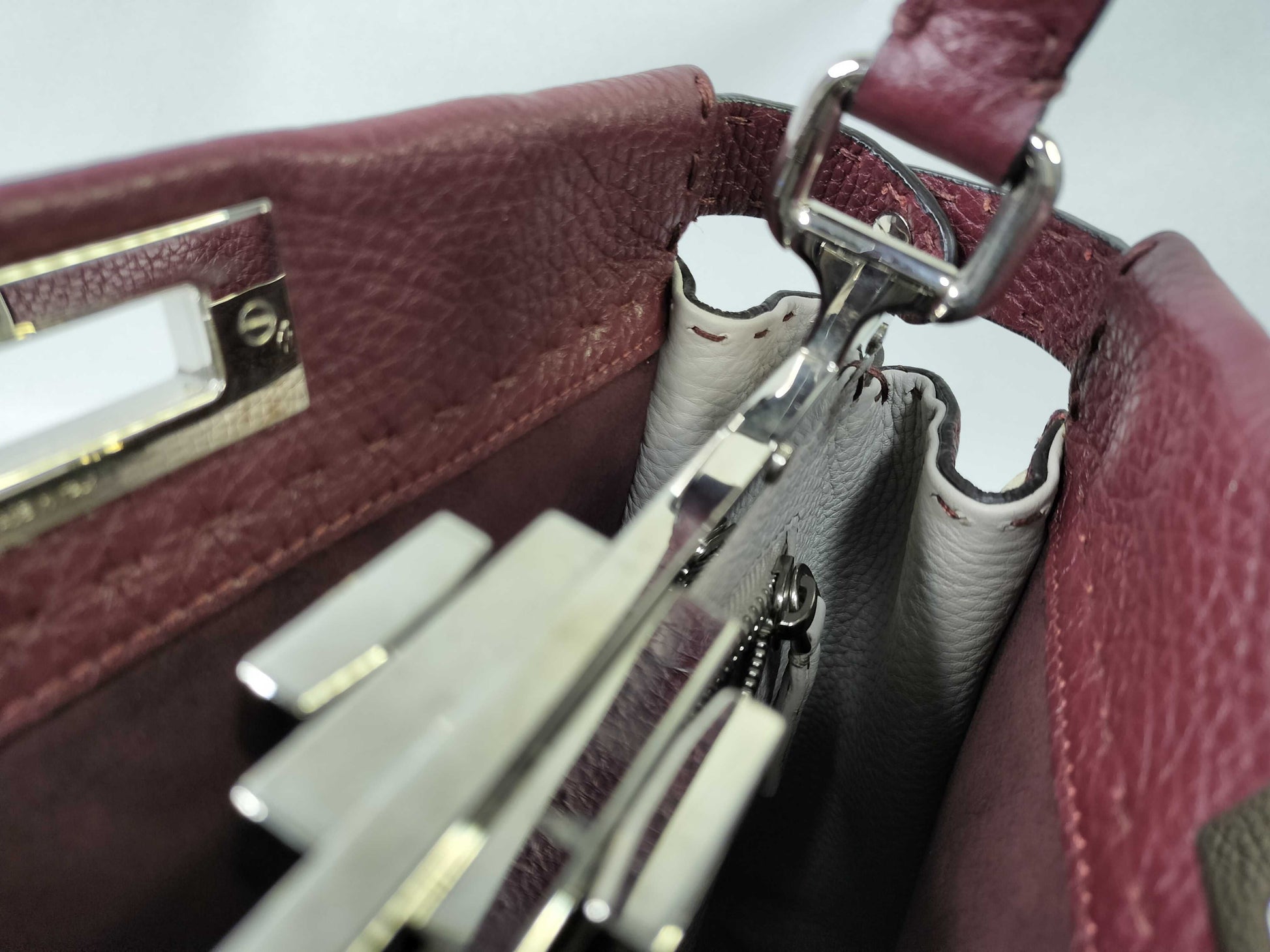 FENDI Peekaboo Medium Selleria x Python Burgundy 2-way Handbag 8BN290