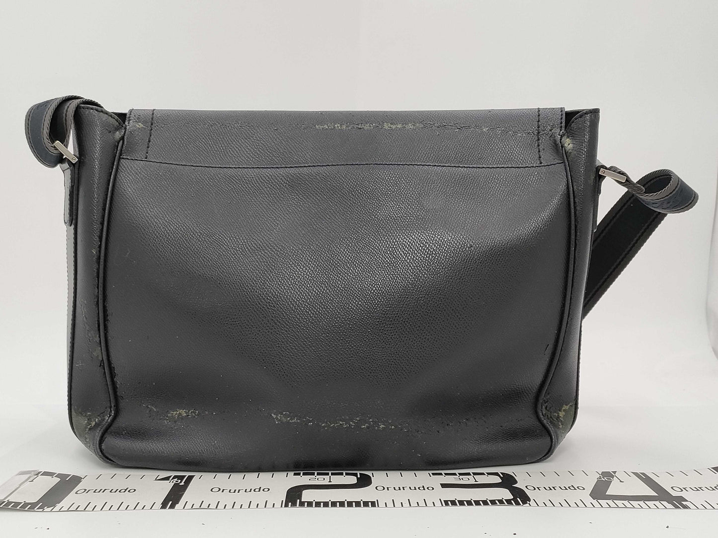 Salvatore Ferragamo Ferragamo Leather Shoulder Bag Black Shoulder Bag