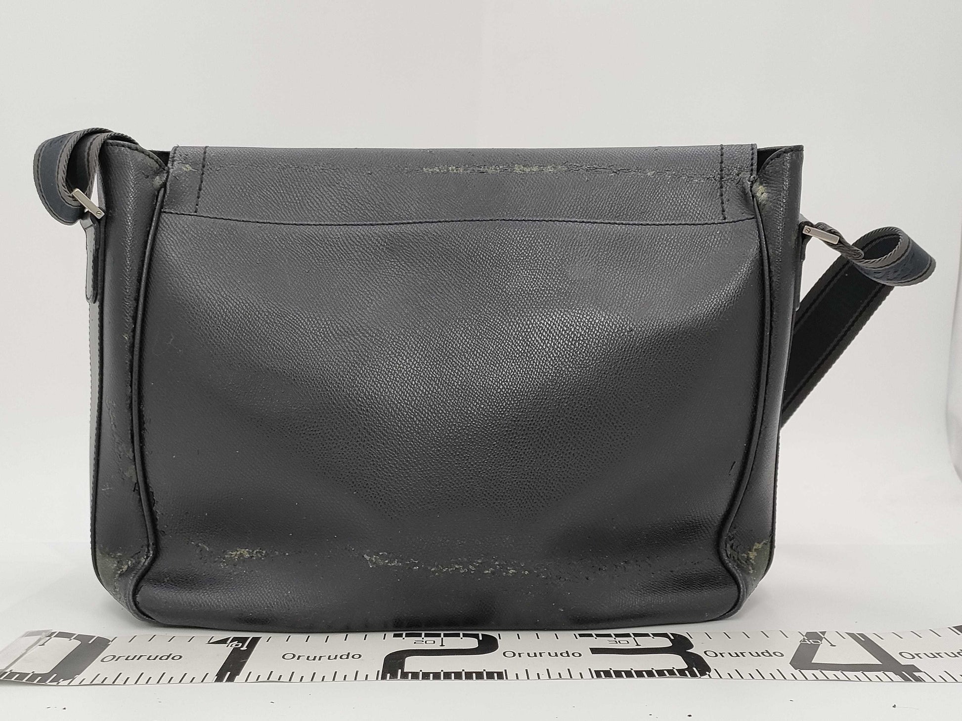 Salvatore Ferragamo Ferragamo Leather Shoulder Bag Black Shoulder Bag