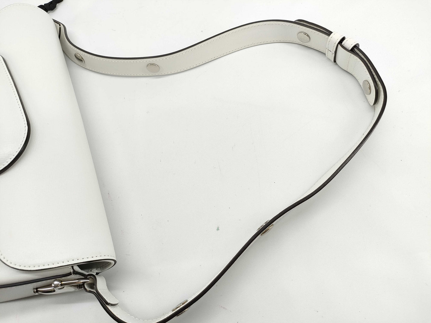 GUCCI Horsebit Hardware Shoulder Bag