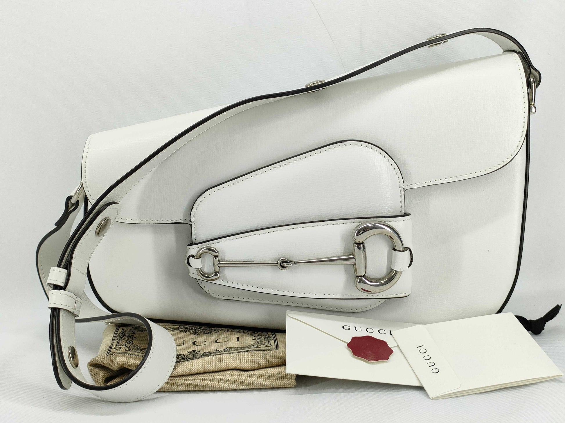 GUCCI Horsebit Hardware Shoulder Bag