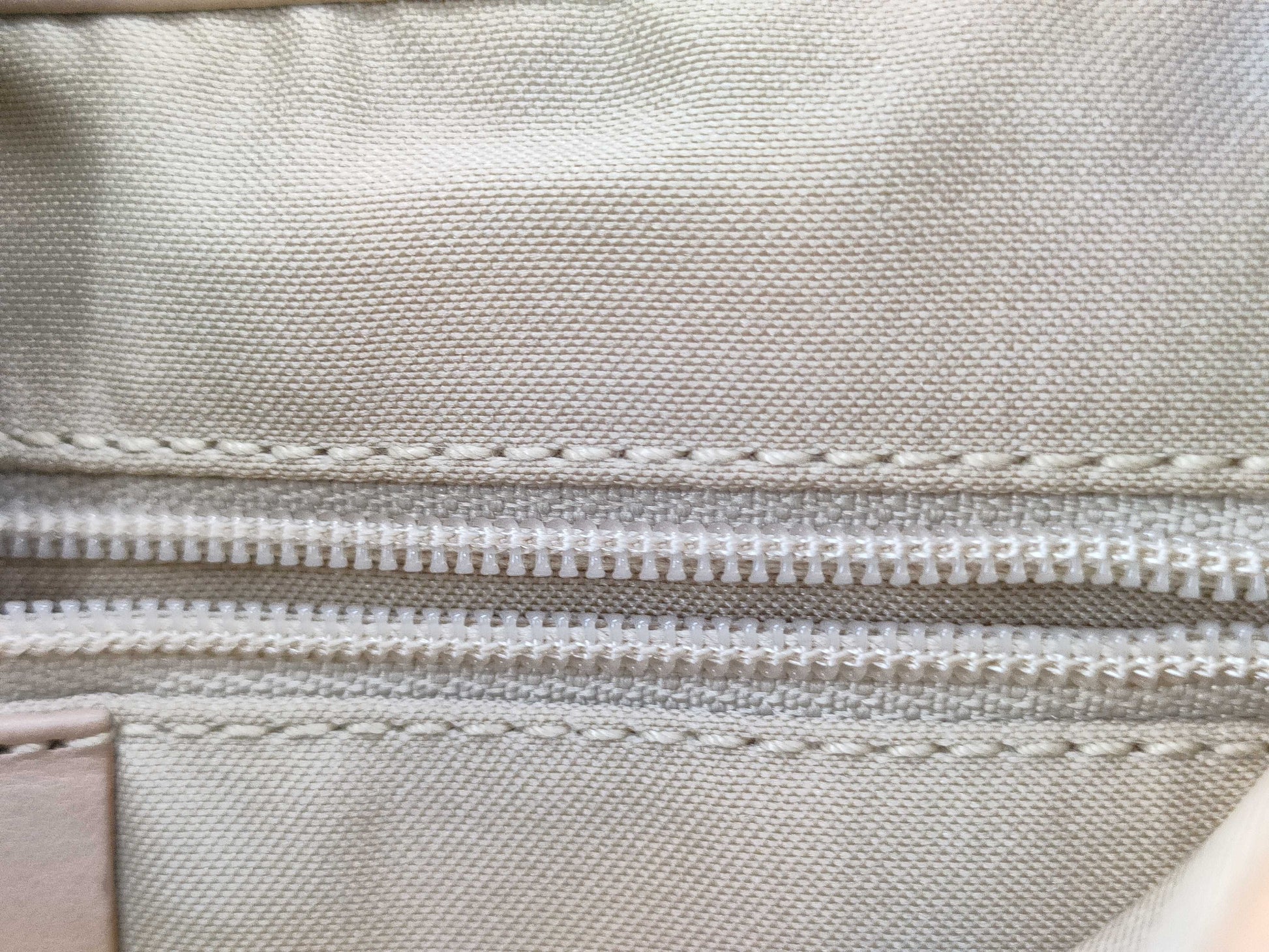 GUCCI Jackie GG pattern shoulder bag