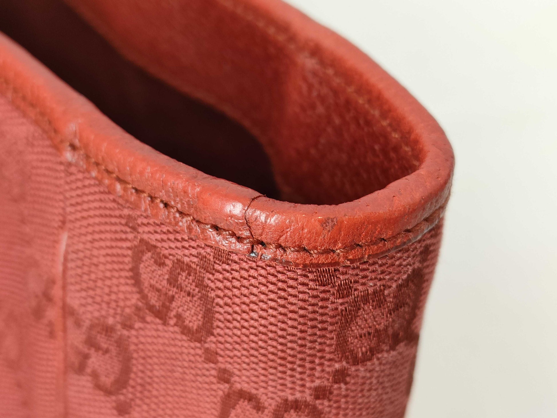GUCCI GG Canvas Tote Bag Handbag Tote Bag