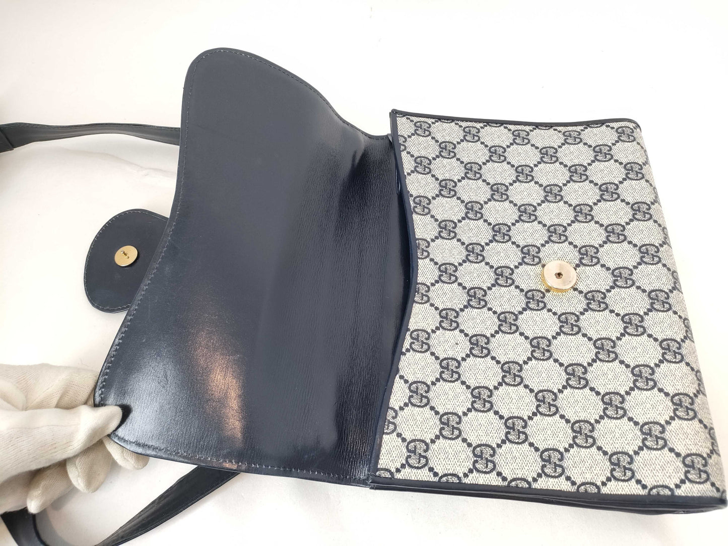 GUCCI GG Supreme Gucci Old Shoulder Bag