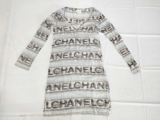 CHANEL Summer Dress Logo 2005 Runway Model Size 36 Dress
