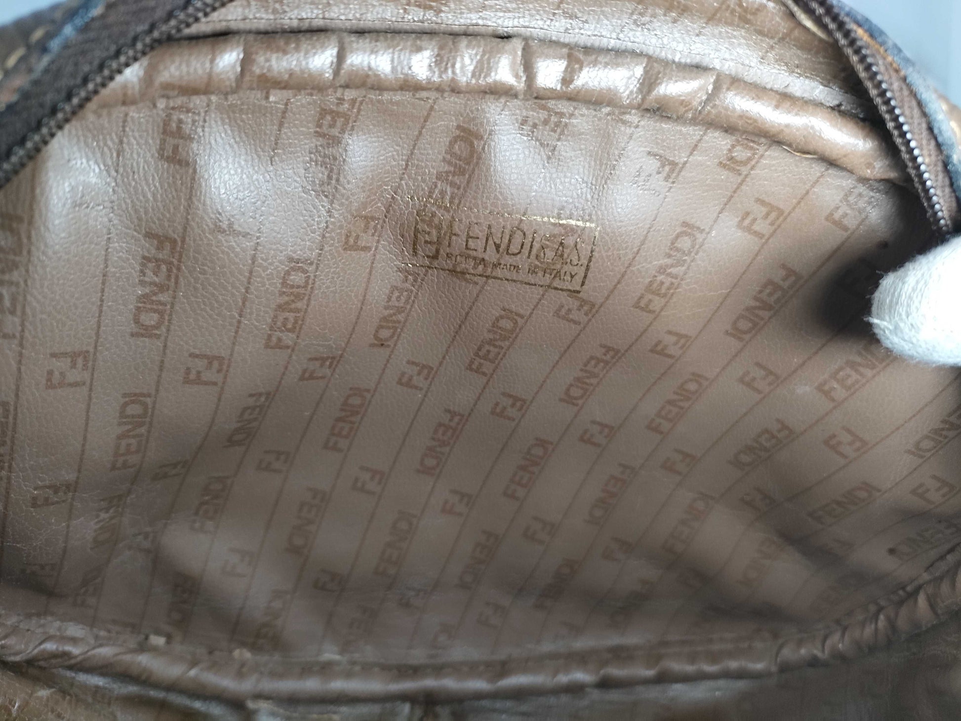 FENDI. Pouch