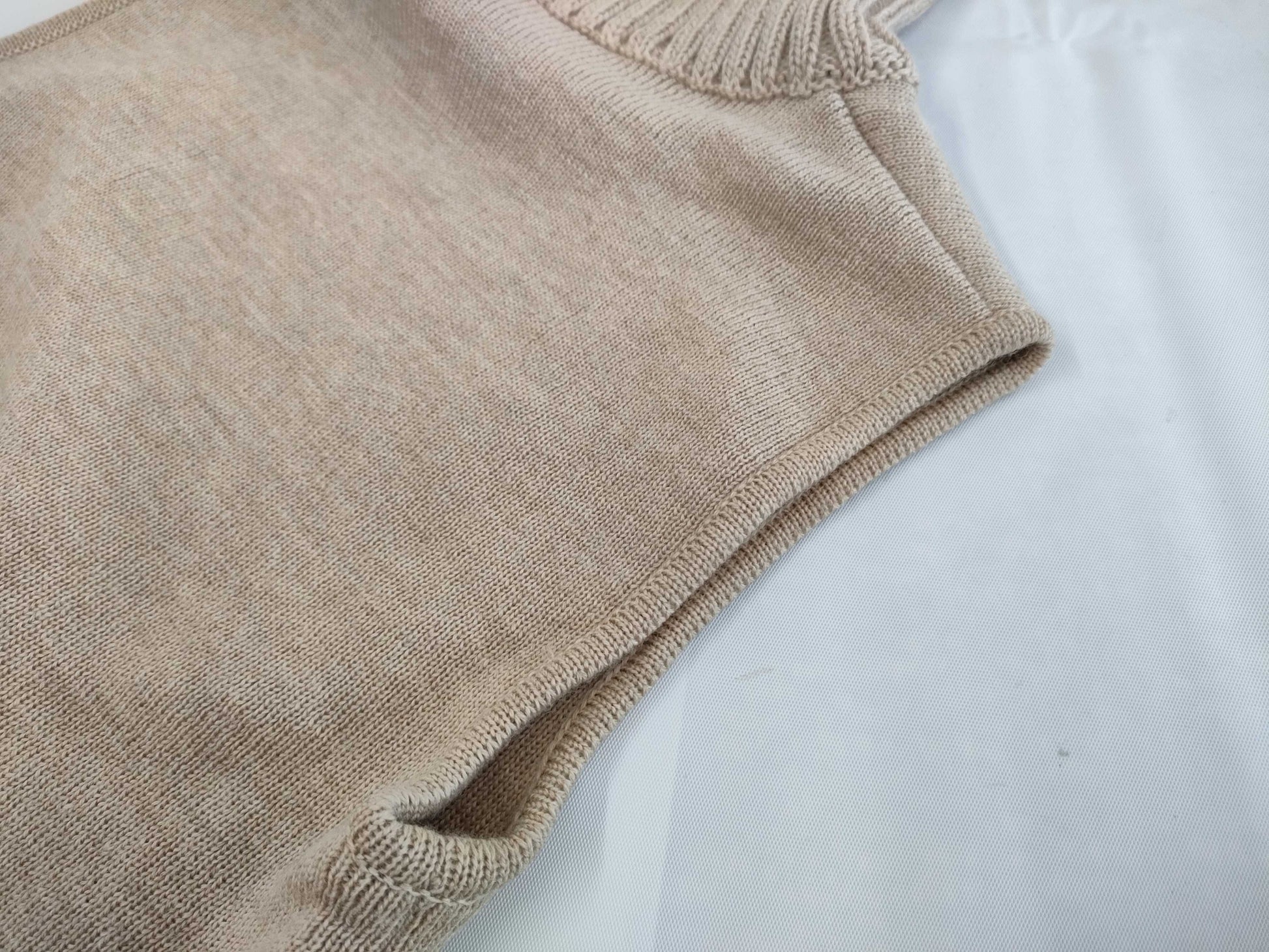 CHANEL Knit Kids Turtleneck Size 38 Top