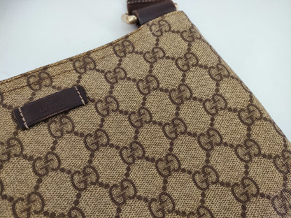 GUCCI GG Supreme Brown Shoulder Bag
