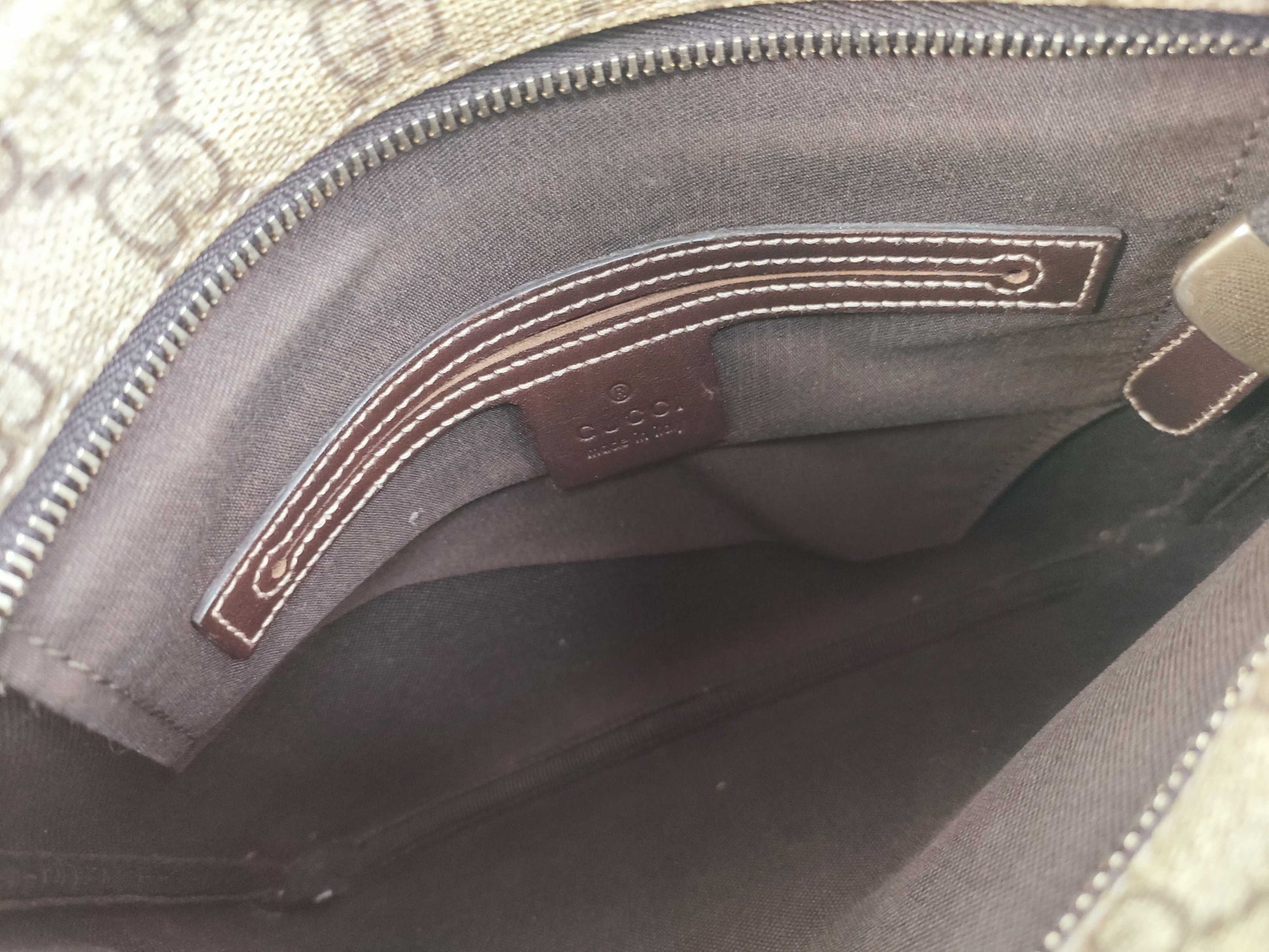 GUCCI GG Supreme Brown Shoulder Bag