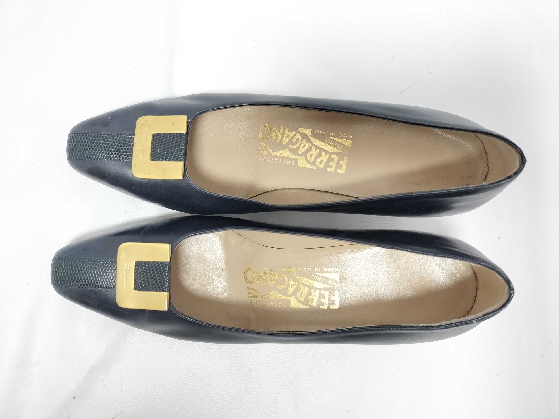 Salvatore Ferragamo Vara Pumps