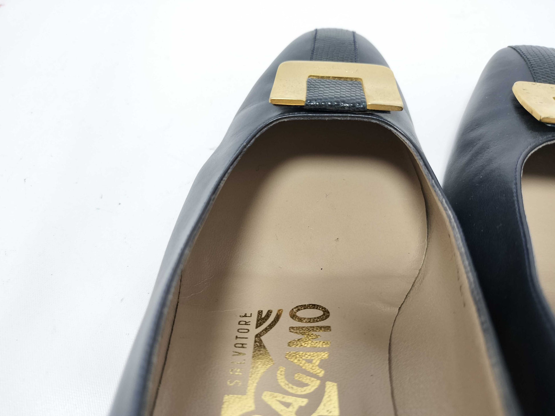 Salvatore Ferragamo Vara Pumps
