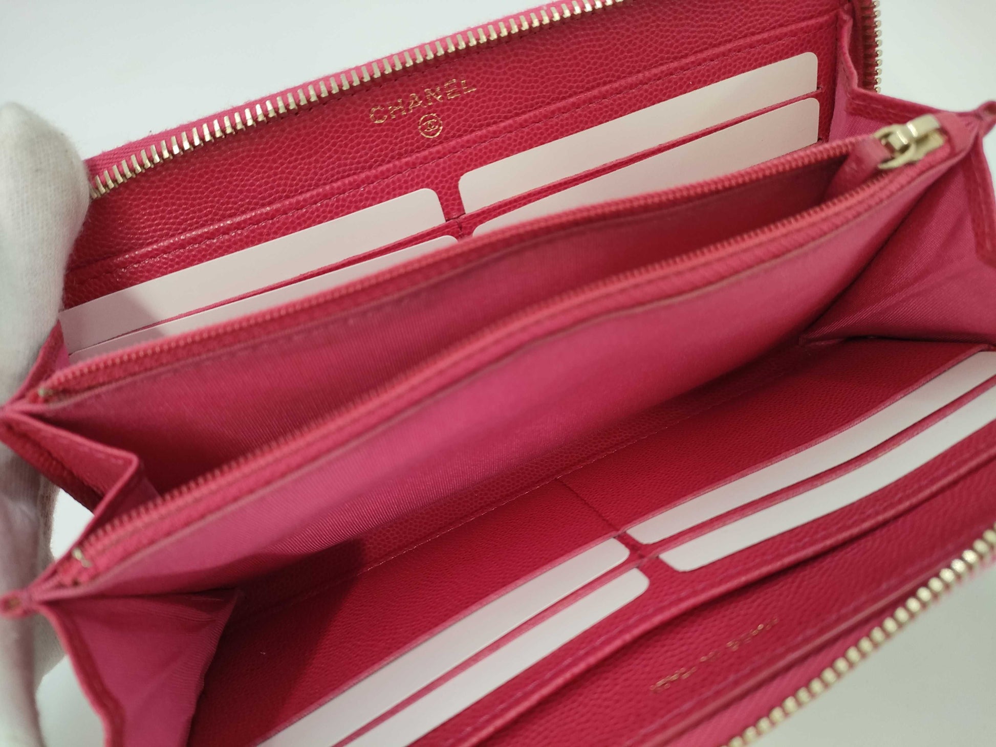CHANEL Camellia Round Zip Wallet