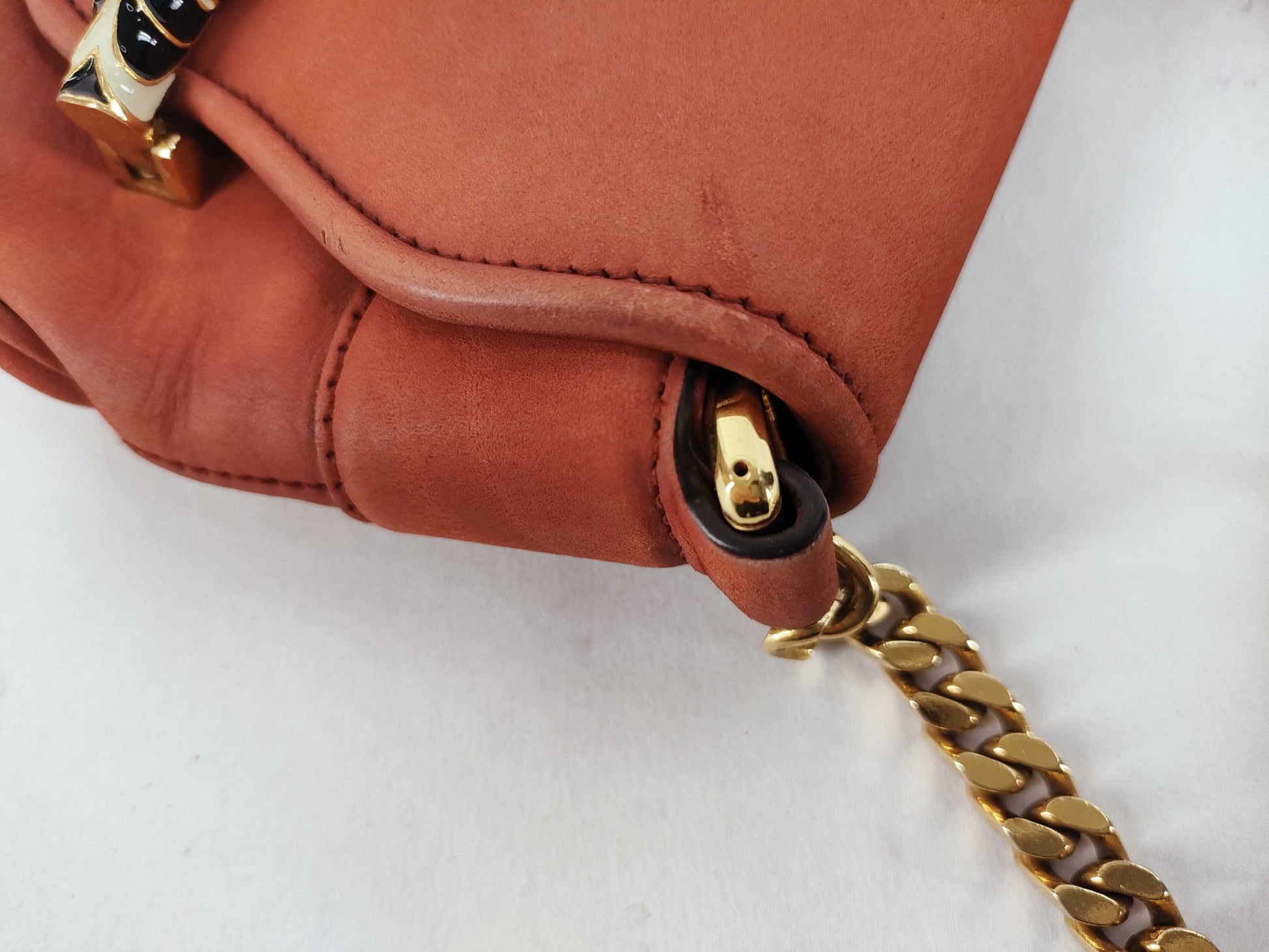 GUCCI GUCCI Tigret Tiger Motif Leather Chain Shoulder Bag Pouch 290684 Shoulder Bag