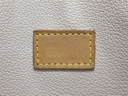 LOUIS VUITTON Monogram Sac Plat Tote Bag