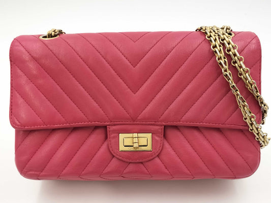 CHANEL Lamb V-Stitch Double Flap 25 Shoulder Bag
